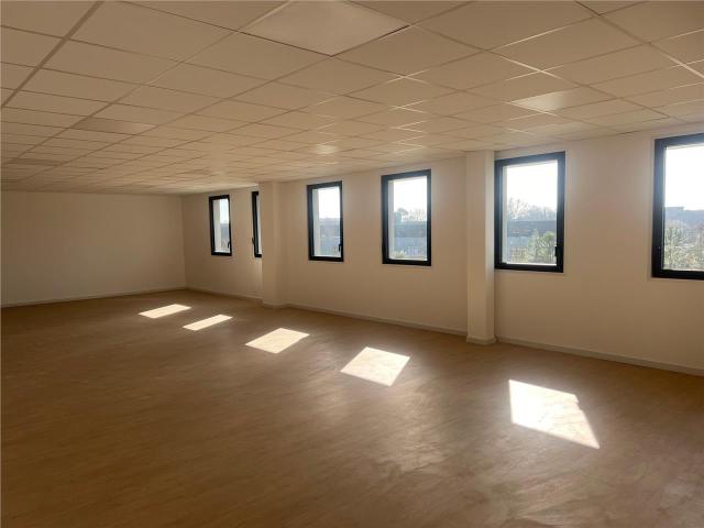 Bureau location à Bordeaux, Mérignac