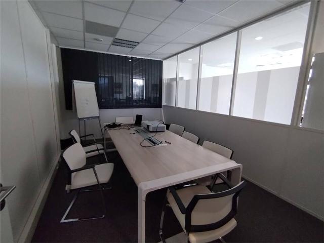 Bureau location à Aix-en-Provence, Meyreuil