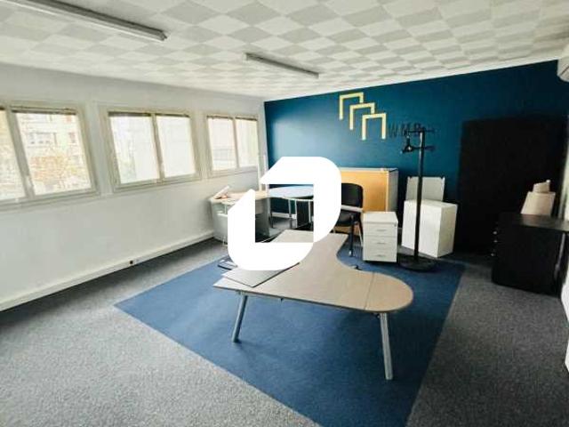Bureau location à Nanterre