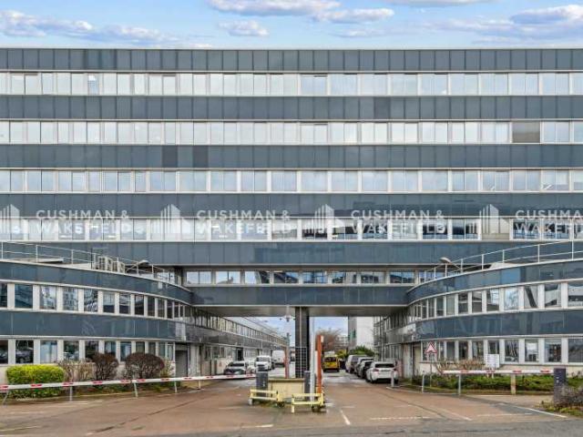 Local Commercial vente à Nanterre