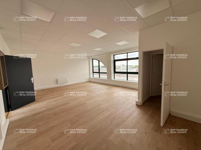 Bureau location à Torcy, Pontault-combault