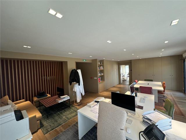 Bureau location à Arrondissement de Draguignan, Puget-sur-argens