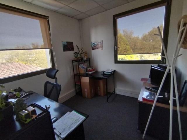 Bureau location à Aix-en-Provence, Rousset