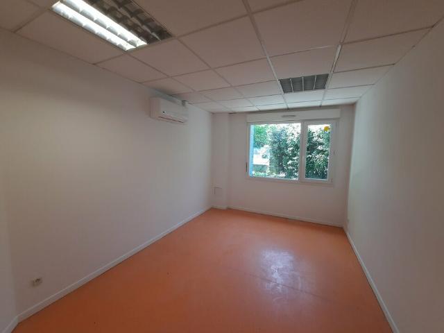 Bureau location à Rouen, Saint-etienne-du-rouvray