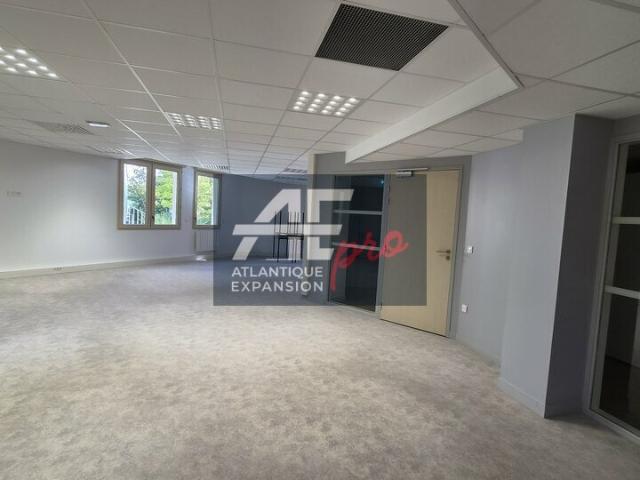 Bureau location à Herbins Gare, Saint-Nazaire