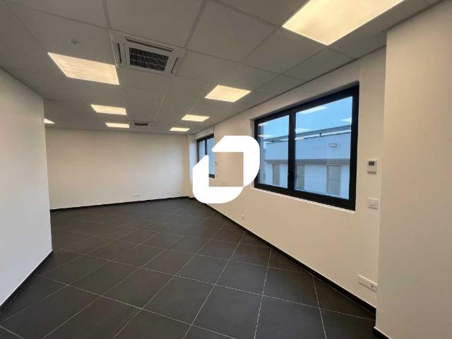 Bureau location à Lieusaint, Seine-et-Marne