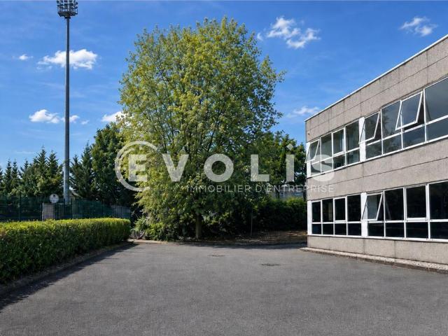 Local Commercial location à L'Haÿ-les-Roses, Villejuif