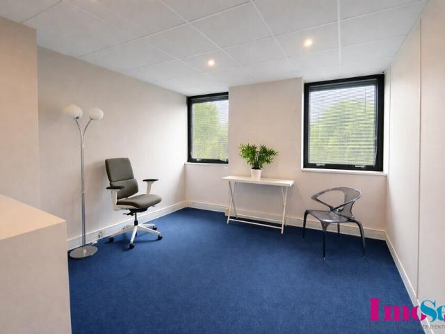 Bureau vente à Bordeaux, Bruges