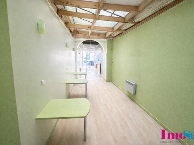 Bureau vente à Bordeaux