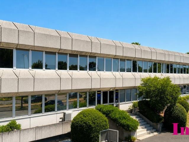 Bureau vente à Bordeaux, Bruges