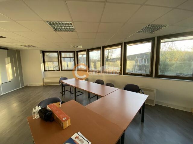 Bureau vente à Bordeaux, Bruges