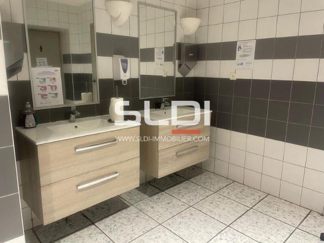 Bureau vente à Villefranche-sur-Saône, Rhône
