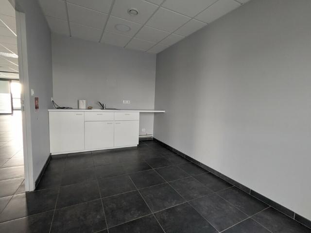 Bureau vente à Rouen, Boos