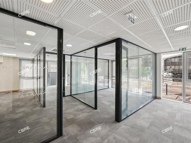 Bureau vente à Bordeaux