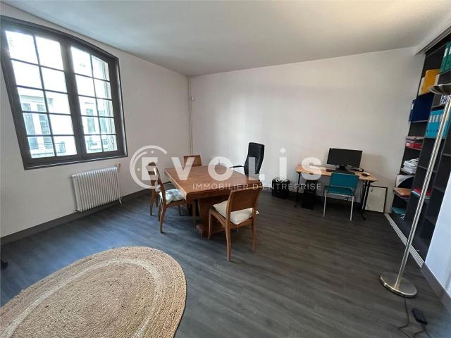 Bureau vente à Bordeaux