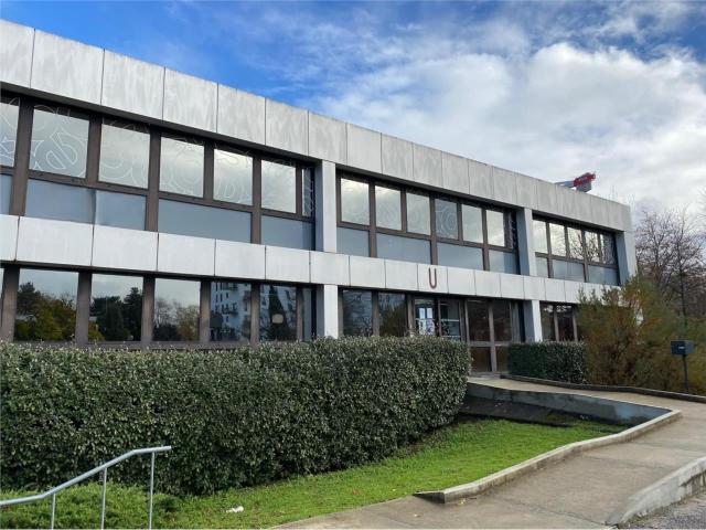 Bureau vente à Bordeaux