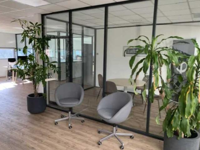 Bureau vente à Bordeaux
