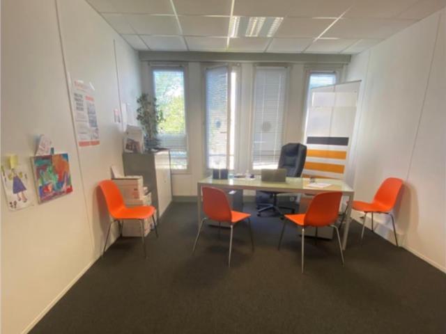 Bureau vente à Bordeaux