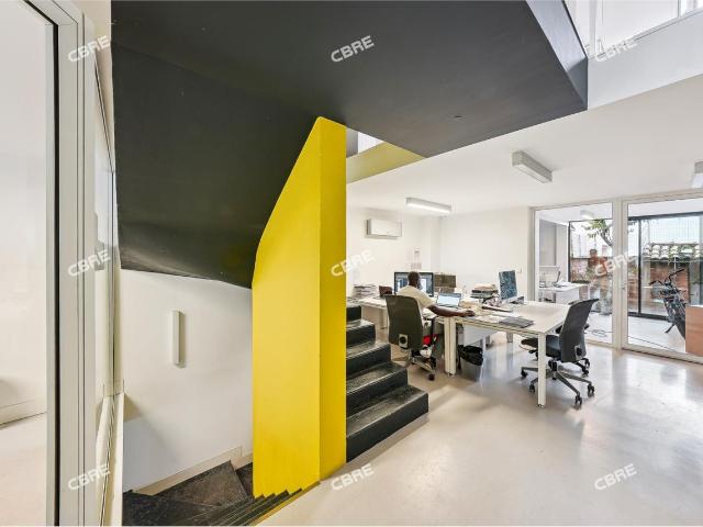 Bureau vente à Bordeaux
