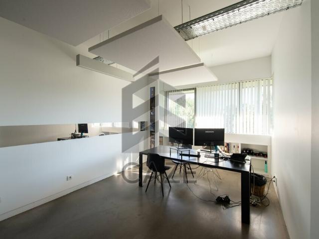 Bureau vente à Bordeaux, Bruges