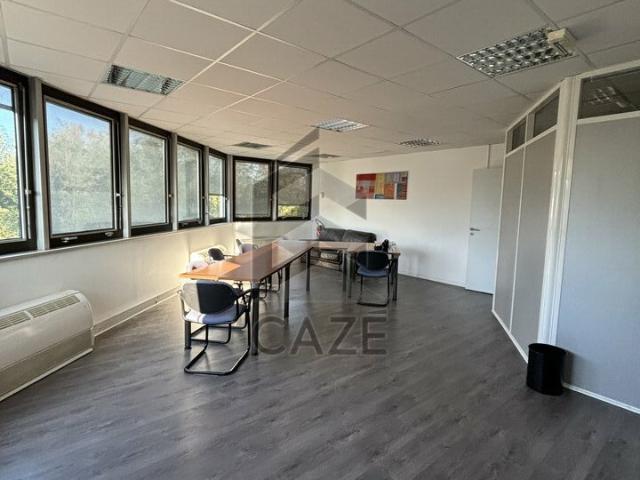 Bureau vente à Bruges, Le Tasta