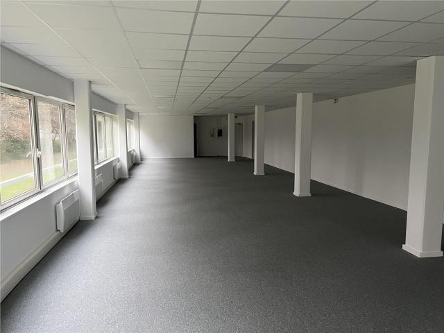 Bureau vente à Nantes, Carquefou