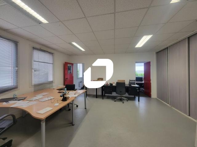 Bureau vente à Palaiseau, Champlan
