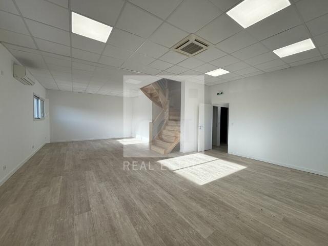 Bureau vente à Lyon, Rhône