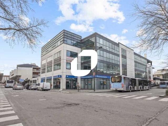 Bureau vente à Torcy, Chelles