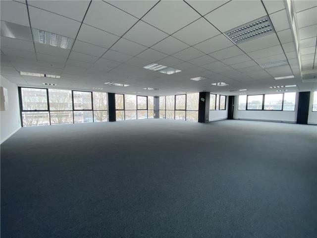 Bureau vente à Torcy, Chelles