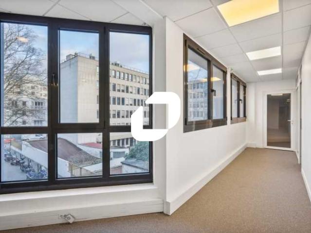 Bureau vente à Nanterre, Clichy