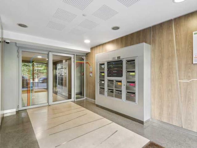 Bureau vente à Nanterre, Clichy