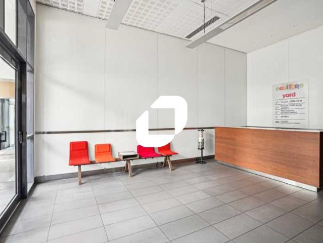 Bureau vente à Nanterre, Colombes