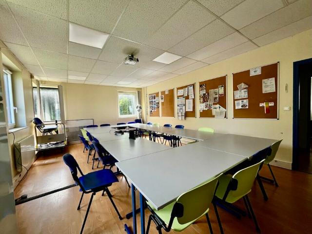 Bureau vente à Compiègne