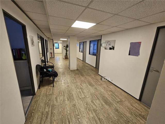 Bureau vente à Créteil