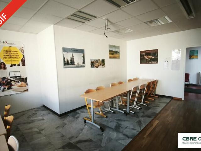 Bureau vente à Dole