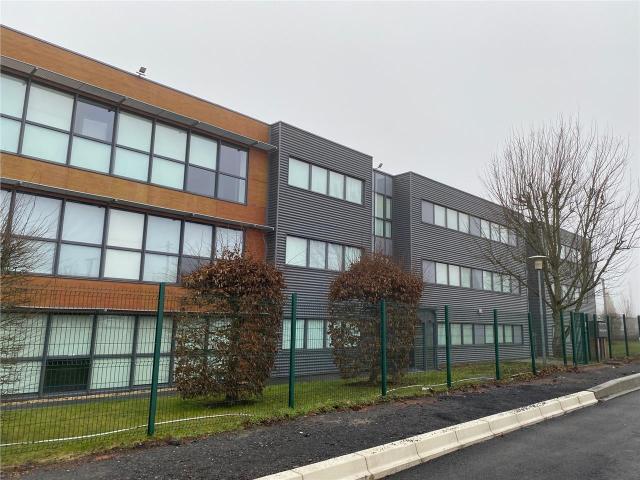 Bureau vente à Douai