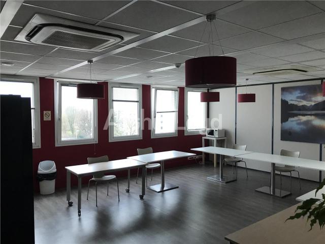 Bureau vente à Douai, Nord
