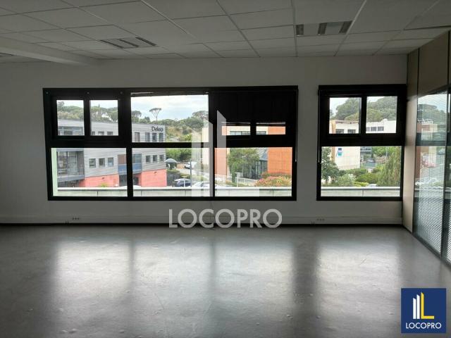 Bureau vente à Arrondissement de Draguignan, Fréjus