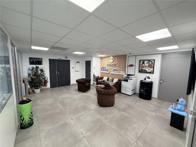 Bureau vente à Arrondissement de Draguignan, Fréjus