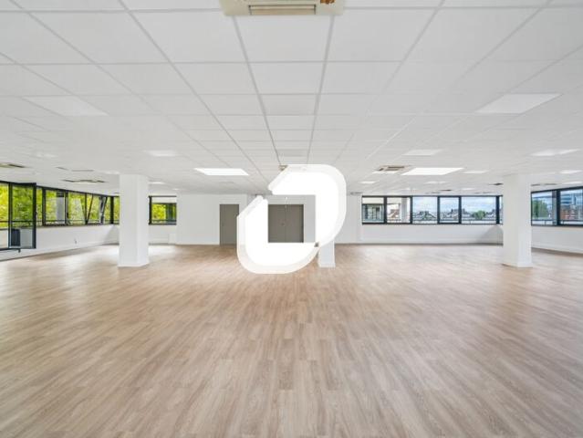 Bureau vente à Nanterre, La Garenne-colombes