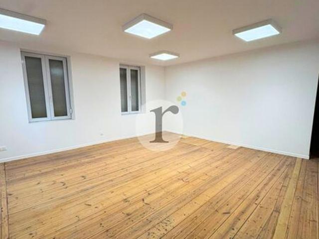 Bureau vente à Lille