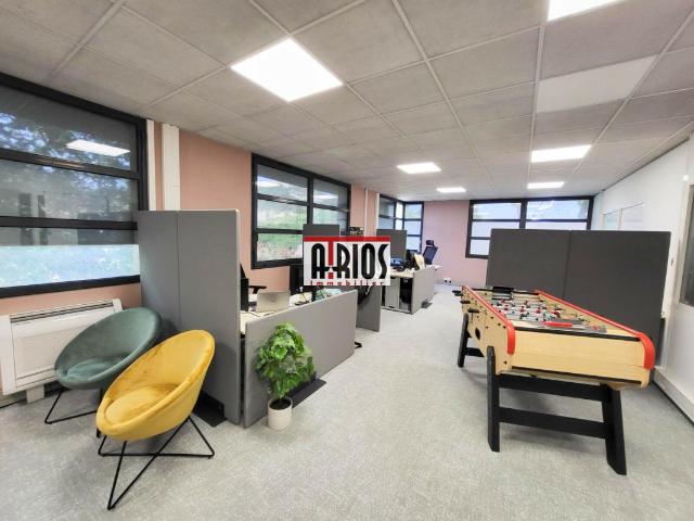 Local Commercial vente à Arrondissement de Toulon, La Seyne-sur-mer