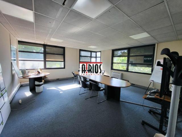 Local Commercial vente à Arrondissement de Toulon, La Seyne-sur-mer
