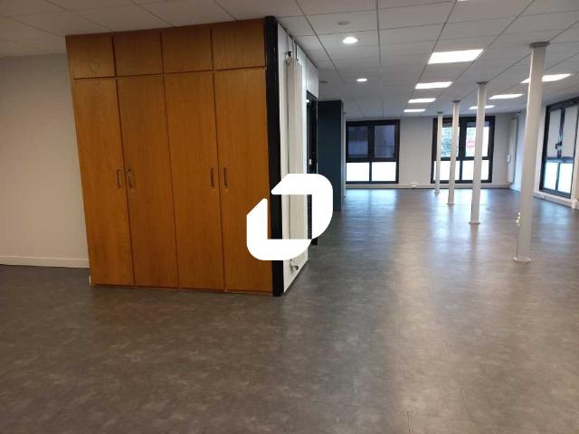 Bureau vente à Lille