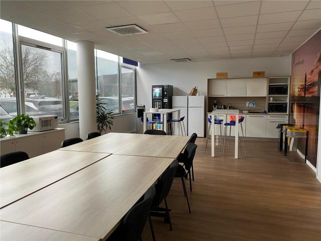 Bureau vente à Bordeaux, Mérignac