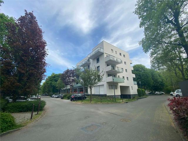 Bureau vente à Lille