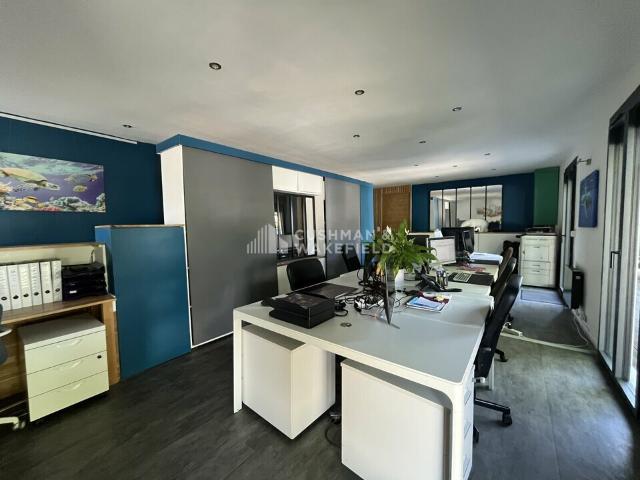 Bureau vente à Bordeaux, Mérignac