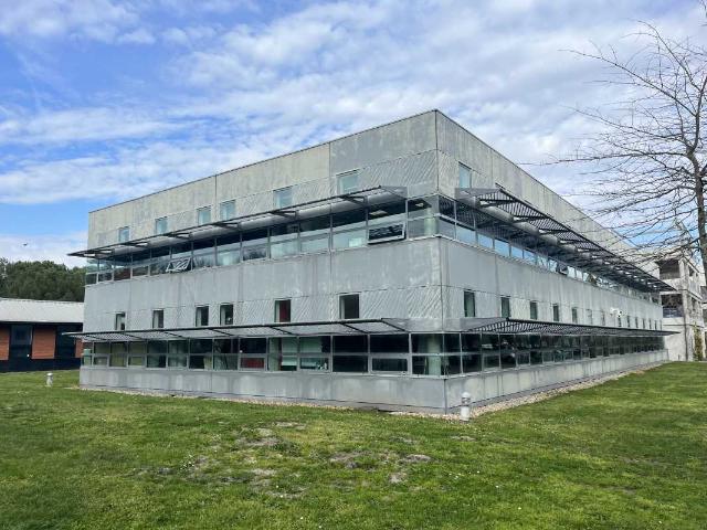 Bureau vente à Bordeaux, Mérignac