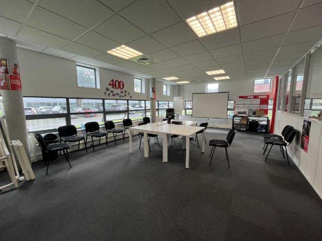 Bureau vente à Bordeaux, Mérignac